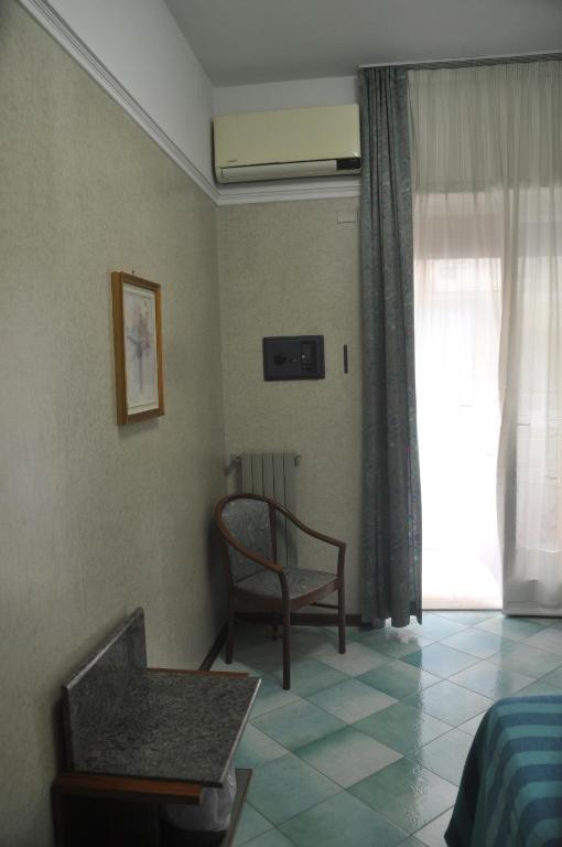 Albergo Fiorenza Salerno Zimmer foto